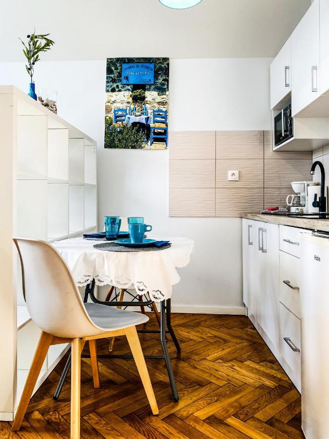 Apartment Next To Wawel Castle, Vistula River & Old Town Cracow クラクフ エクステリア 写真