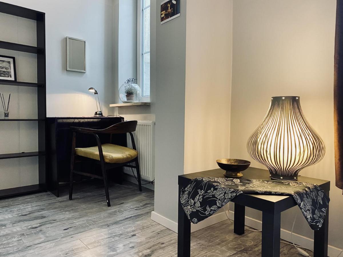 Apartment Next To Wawel Castle, Vistula River & Old Town Cracow クラクフ エクステリア 写真